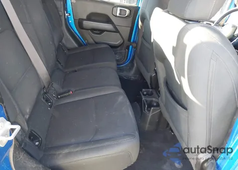 2023 Jeep Gladiator Willys 4X4 z USA, uszkodzony, nr VIN 1C6HJTAG6PL567701